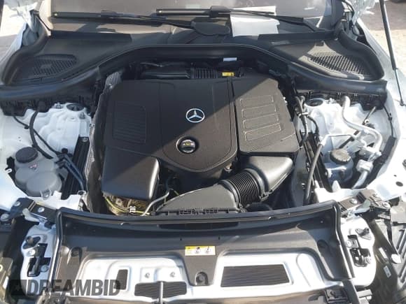 ✅ 2025 Mercedes-Benz GLC 300 • VIN: W1NKM4GB3SF320370 • Lot: 42622649. Wystawiony na IAAI z przebiegiem 1 787 mil. Bezpłatny archiwum sprzedaży aukcyjnych z USA i szczegółowy raport historii pojazdu na DreamBid. Zdjęcie 10.