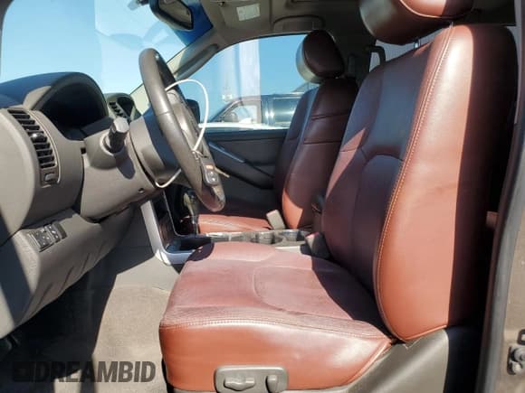 ✅ 2008 Nissan Pathfinder S • VIN: 5N1AR18U88C607857 • Lot: 52946775. Wystawiony na Copart z przebiegiem 151 306 mil. Bezpłatny archiwum sprzedaży aukcyjnych z USA i szczegółowy raport historii pojazdu na DreamBid. Zdjęcie 7.