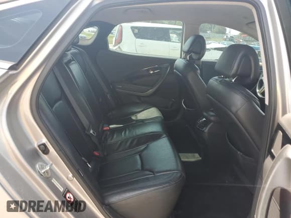 ✅ 2012 Hyundai Azera • VIN: KMHFG4JG0CA170362 • Лот: 62398995. Опубликован ранее на Copart с пробегом 146 985 миль. Бесплатный доступ к архиву аукционных продаж из США и подробный отчёт об истории автомобиля на DreamBid. Изображение 10.