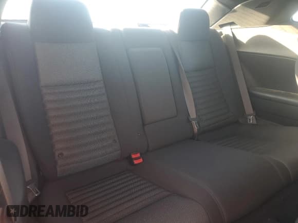 ✅ 2014 Dodge Challenger SXT • VIN: 2C3CDYAG6EH277139 • Lot: 84790204. Wystawiony na Copart z przebiegiem 266 549 mil. Bezpłatny archiwum sprzedaży aukcyjnych z USA i szczegółowy raport historii pojazdu na DreamBid. Zdjęcie 10.