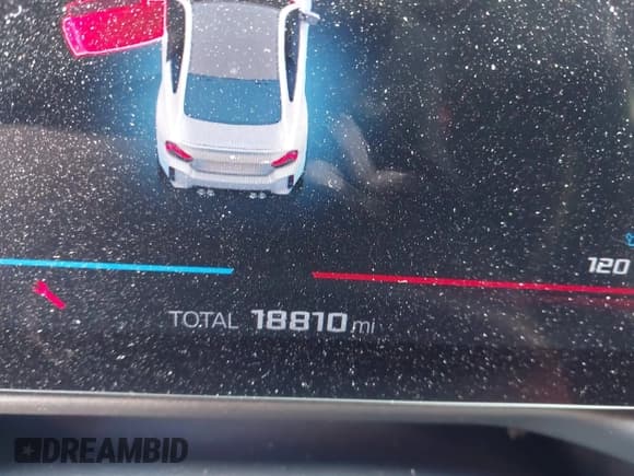 ✅ 2024 BMW M2 • VIN: 3MF13DM04R8E25637 • Lot: 41556777. Listed on IAAI with 18,810 mi. Free auction sales archive from the USA and detailed vehicle history report at DreamBid. Image 15.