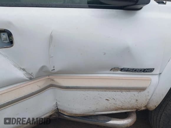 ✅ 2006 Chevrolet Silverado 2500HD LT2 • VIN: 1GCHK29U66E147563 • Лот: 41794770. Опубликован ранее на IAAI с пробегом 107 526 миль. Бесплатный доступ к архиву аукционных продаж из США и подробный отчёт об истории автомобиля на DreamBid. Изображение 20.