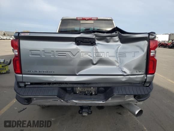 ✅ 2024 Chevrolet Silverado 2500HD LTZ • VIN: 2GC4YPEY0R1197674 • Лот: 89895075. Опубликован ранее на Copart с пробегом 3 579 миль. Бесплатный доступ к архиву аукционных продаж из США и подробный отчёт об истории автомобиля на DreamBid. Изображение 6.