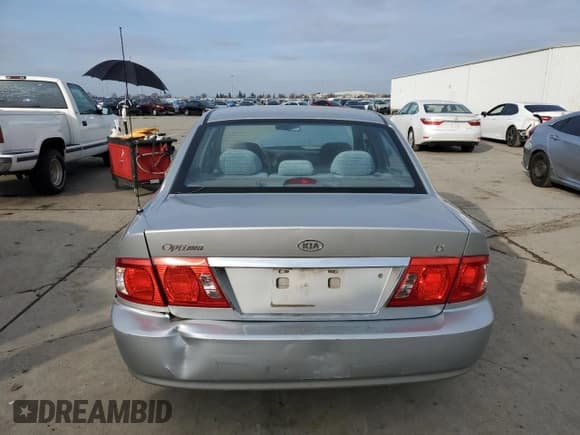 ✅ 2006 Kia Optima LX • VIN: KNAGD126565468244 • Лот: 85373304. Опубликован ранее на Copart с пробегом 118 397 миль. Бесплатный доступ к архиву аукционных продаж из США и подробный отчёт об истории автомобиля на DreamBid. Изображение 6.