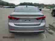 2017 Hyundai Elantra SE z VIN 5NPD84LF4HH194953, wystawiony jako Copart lot #71695695 z przebiegiem 124 703 mil mil oraz Szkoda całkowita • Salvage title. Historia ofert i sprzedaży dostępna na DreamBid. Obrazek 6.