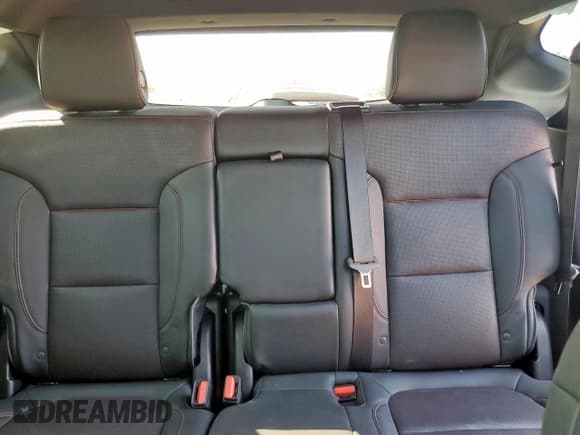 ✅ 2020 Chevrolet Blazer RS • VIN: 3GNKBERS8LS556498 • Lot: 68142895. Wystawiony na Copart z przebiegiem 75 055 mil. Bezpłatny archiwum sprzedaży aukcyjnych z USA i szczegółowy raport historii pojazdu na DreamBid. Zdjęcie 10.