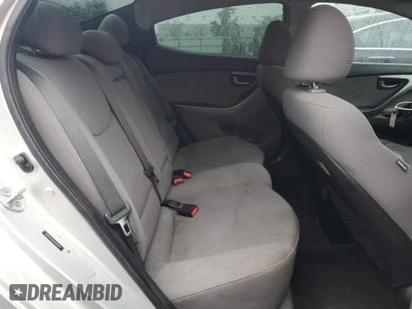 ✅ 2016 Hyundai Elantra SE • VIN: 5NPDH4AE6GH692614 • Lot: 91330185. Wystawiony na Copart z przebiegiem 173 634 mil. Bezpłatny archiwum sprzedaży aukcyjnych z USA i szczegółowy raport historii pojazdu na DreamBid. Zdjęcie 10.