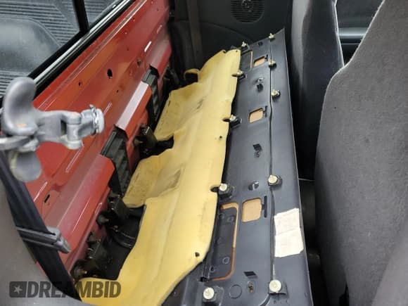 ✅ 2000 Dodge Dakota Sport • VIN: 1B7GG22N1YS504247 • Lot: 84148404. Wystawiony na Copart z przebiegiem Nie podano. Bezpłatny archiwum sprzedaży aukcyjnych z USA i szczegółowy raport historii pojazdu na DreamBid. Zdjęcie 11.