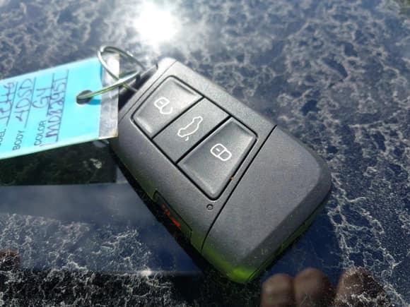 ✅ 2020 Volkswagen Jetta S • VIN: 3VWN57BU1LM082951 • Lot: 43234840. Wystawiony na IAAI z przebiegiem 36 368 mil. Bezpłatny archiwum sprzedaży aukcyjnych z USA i szczegółowy raport historii pojazdu na DreamBid. Zdjęcie 11.