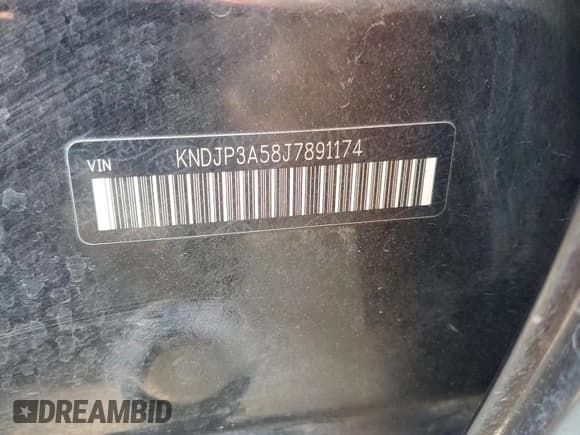 ✅ 2018 Kia Soul + • VIN: KNDJP3A58J7891174 • Лот: 92429495. Опубликован ранее на Copart с пробегом 84 883 миль. Бесплатный доступ к архиву аукционных продаж из США и подробный отчёт об истории автомобиля на DreamBid. Изображение 12.