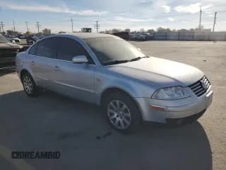 ✅ 2002 Volkswagen Passat GLS • VIN: WVWPD63B52P451020 • Lot: 91632215. Listed on Copart with 139,829 mi. Free auction sales archive from the USA and detailed vehicle history report at DreamBid. Image 4.