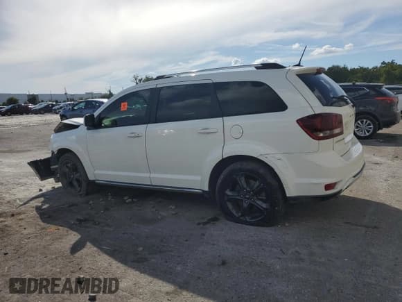 ✅ 2019 Dodge Journey Crossroad • VIN: 3C4PDCGG6KT840958 • Лот: 81678925. Опубликован ранее на Copart с пробегом Не указан. Бесплатный доступ к архиву аукционных продаж из США и подробный отчёт об истории автомобиля на DreamBid. Изображение 2.