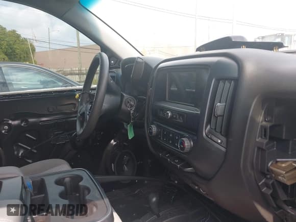 ✅ 2018 GMC Sierra 1500 • VIN: 1GTV2LEC0JZ359155 • Лот: 43235382. Опубликован ранее на IAAI с пробегом 94 481 миль. Бесплатный доступ к архиву аукционных продаж из США и подробный отчёт об истории автомобиля на DreamBid. Изображение 5.