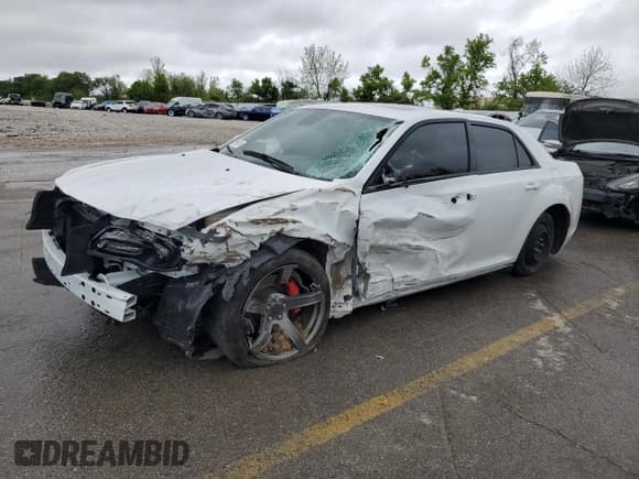 ✅ 2023 Chrysler 300 C • VIN: 2C3CCAPJ8PH500443 • Лот: 54415175. Опубликован ранее на Copart с пробегом 24 451 миль. Бесплатный доступ к архиву аукционных продаж из США и подробный отчёт об истории автомобиля на DreamBid. Изображение 1.