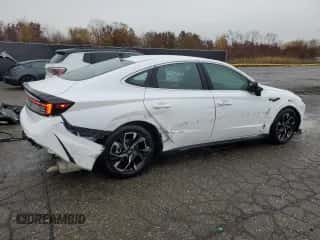 2025 Hyundai Sonata SEL с VIN KMHL64JA0SA488935, выставлен на аукционе Copart как лот 90737545 с пробегом 16 135 миль миль и Чистый • Clean title. История ставок и продаж доступна на DreamBid. Изображение 3.