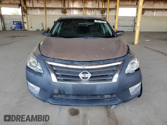 ✅ 2015 Nissan Altima 2.5 • VIN: 1N4AL3AP4FN915802 • Лот: 92715945. Опубликован ранее на Copart с пробегом 165 437 миль. Бесплатный доступ к архиву аукционных продаж из США и подробный отчёт об истории автомобиля на DreamBid. Изображение 5.