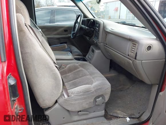 ✅ 2000 Chevrolet Silverado 1500 LS • VIN: 2GCEK19T9Y1212706 • Лот: 43792279. Опубликован ранее на IAAI с пробегом 280 310 миль. Бесплатный доступ к архиву аукционных продаж из США и подробный отчёт об истории автомобиля на DreamBid. Изображение 5.