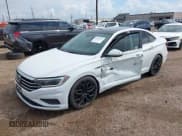 ✅ 2019 Volkswagen Jetta SEL • VIN: 3VWE57BU6KM039012 • Лот: 43224813. Опубликован ранее на IAAI с пробегом 87 565 миль. Бесплатный доступ к архиву аукционных продаж из США и подробный отчёт об истории автомобиля на DreamBid. Изображение 17.