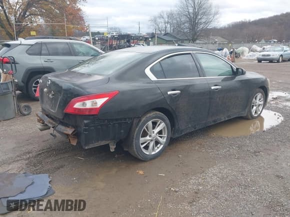 ✅ 2010 Nissan Maxima SV • VIN: 1N4AA5AP5AC874201 • Лот: 43789972. Опубликован ранее на IAAI с пробегом 226 231 миль. Бесплатный доступ к архиву аукционных продаж из США и подробный отчёт об истории автомобиля на DreamBid. Изображение 4.