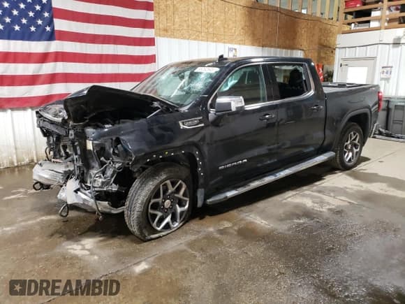✅ 2022 GMC Sierra 1500 SLT • VIN: 3GTUUDED6NG590426 • Lot: 58262545. Wystawiony na Copart z przebiegiem 27 032 mil. Bezpłatny archiwum sprzedaży aukcyjnych z USA i szczegółowy raport historii pojazdu na DreamBid. Zdjęcie 1.