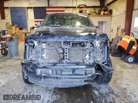 ✅ 2017 Ford F-350 Platinum • VIN: 1FT8W3BT0HED09119 • Lot: 89123445. Wystawiony na Copart z przebiegiem 120 230 mil. Bezpłatny archiwum sprzedaży aukcyjnych z USA i szczegółowy raport historii pojazdu na DreamBid. Zdjęcie 5.