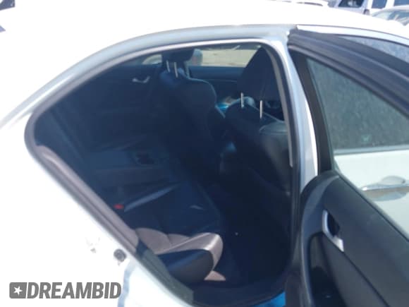 ✅ 2012 Acura TSX • VIN: JH4CU2F44CC002195 • Lot: 37487739. Wystawiony na IAAI z przebiegiem 179 454 mil. Bezpłatny archiwum sprzedaży aukcyjnych z USA i szczegółowy raport historii pojazdu na DreamBid. Zdjęcie 8.