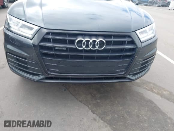 ✅ 2020 Audi Q5 Premium Plus • VIN: WA1BNAFY7L2036929 • Lot: 43409370. Wystawiony na IAAI z przebiegiem 65 514 mil. Bezpłatny archiwum sprzedaży aukcyjnych z USA i szczegółowy raport historii pojazdu na DreamBid. Zdjęcie 6.