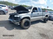 ✅ 2000 Chevrolet Silverado 1500 LS • VIN: 1GCEK19T1YE331042 • Лот: 43109092. Опубликован ранее на IAAI с пробегом Не указан. Бесплатный доступ к архиву аукционных продаж из США и подробный отчёт об истории автомобиля на DreamBid. Изображение 2.