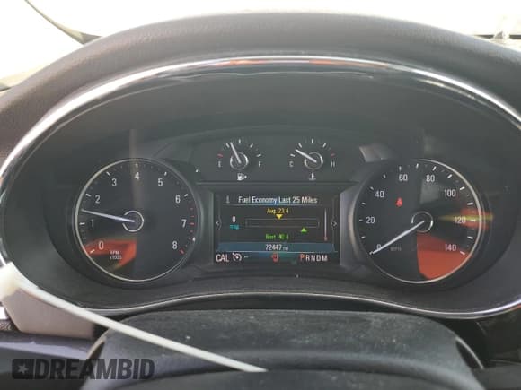 ✅ 2020 Buick Encore Preferred • VIN: KL4CJESB1LB341609 • Lot: 86071105. Wystawiony na Copart z przebiegiem 72 447 mil. Bezpłatny archiwum sprzedaży aukcyjnych z USA i szczegółowy raport historii pojazdu na DreamBid. Zdjęcie 9.