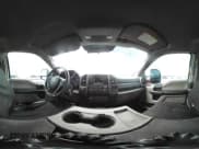 ✅ 2018 Ford F-250 XL • VIN: 1FT7X2B6XJEB92345 • Lot: 43143359. Wystawiony na IAAI z przebiegiem 140 921 mil. Bezpłatny archiwum sprzedaży aukcyjnych z USA i szczegółowy raport historii pojazdu na DreamBid. Zdjęcie 18.