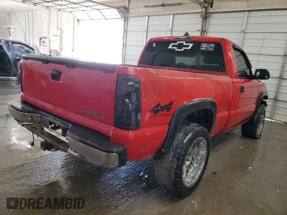 ✅ 2000 Chevrolet Silverado 1500 • VIN: 1GCEK14W4YZ231298 • Lot: 86618474. Listed on Copart with Not provided. Free auction sales archive from the USA and detailed vehicle history report at DreamBid. Image 3.