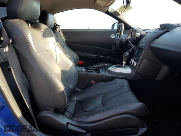 ✅ 2007 Nissan 350Z • VIN: JN1BZ34D07M504633 • Lot: 79049024. Wystawiony na Copart z przebiegiem 135 364 mil. Bezpłatny archiwum sprzedaży aukcyjnych z USA i szczegółowy raport historii pojazdu na DreamBid. Zdjęcie 10.