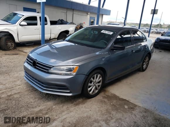 ✅ 2015 Volkswagen Jetta SE • VIN: 3VWD07AJ1FM298126 • Lot: 82627695. Wystawiony na Copart z przebiegiem 114 773 mil. Bezpłatny archiwum sprzedaży aukcyjnych z USA i szczegółowy raport historii pojazdu na DreamBid. Zdjęcie 1.