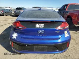 ✅ 2019 Hyundai Ioniq Blue • VIN: KMHC65LC8KU110610 • Lot: 77816844. Wystawiony na Copart z przebiegiem 68 726 mil. Bezpłatny archiwum sprzedaży aukcyjnych z USA i szczegółowy raport historii pojazdu na DreamBid. Zdjęcie 6.