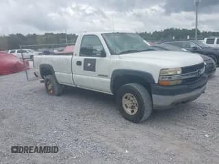✅ 2002 Chevrolet Silverado 2500HD • VIN: 1GCHC24U92E140704 • Lot: 43611134. Wystawiony na IAAI z przebiegiem Nie podano. Bezpłatny archiwum sprzedaży aukcyjnych z USA i szczegółowy raport historii pojazdu na DreamBid. Zdjęcie 1.