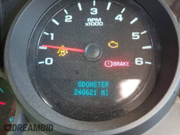 2009 Chevrolet Silverado 1500 LS with VIN 3GCEK13C49G137964, listed as a IAAI auction lot 43584031 with 240,621 mi miles and . Bid and sale history available at DreamBid. Image 15.