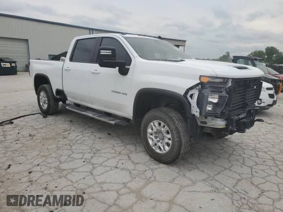 2021 Chevrolet Silverado 3500HD LT z VIN 1GC4YTEYXMF208982, wystawiony jako Copart lot #58151165 z przebiegiem 114 274 mil mil oraz Szkoda całkowita • Salvage title. Historia ofert i sprzedaży dostępna na DreamBid. Obrazek 4.