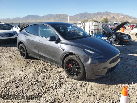 ✅ 2022 Tesla Model Y Performance • VIN: 7SAYGDEF6NF325458 • Lot: 87306575. Listed on Copart with 42,238 mi. Free auction sales archive from the USA and detailed vehicle history report at DreamBid. Image 4.