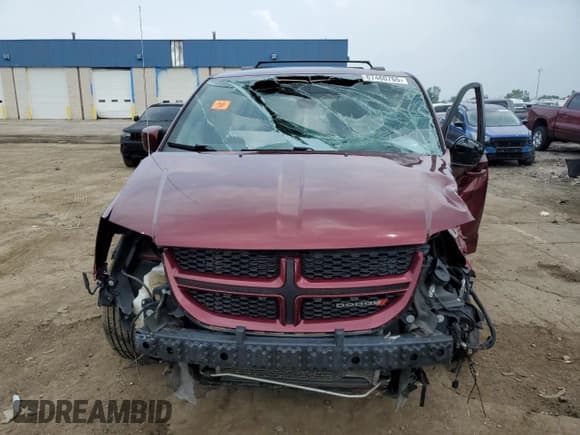 ✅ 2019 Dodge Grand Caravan GT • VIN: 2C4RDGEG7KR584822 • Лот: 67460765. Опубликован ранее на Copart с пробегом 158 130 миль. Бесплатный доступ к архиву аукционных продаж из США и подробный отчёт об истории автомобиля на DreamBid. Изображение 5.