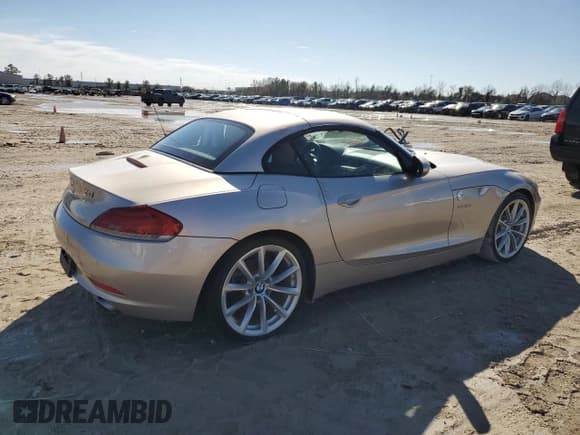 ✅ 2012 BMW Z4 sDrive35i • VIN: WBALM7C5XCE384505 • Лот: 42992295. Опубликован ранее на Copart с пробегом 16 593 миль. Бесплатный доступ к архиву аукционных продаж из США и подробный отчёт об истории автомобиля на DreamBid. Изображение 3.