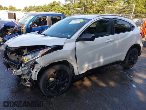 ✅ 2021 Honda HR-V Sport • VIN: 3CZRU6H14MM736769 • Лот: 42791542. Опубликован ранее на IAAI с пробегом 51 027 миль. Бесплатный доступ к архиву аукционных продаж из США и подробный отчёт об истории автомобиля на DreamBid. Изображение 2.