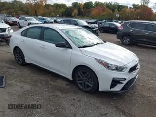 ✅ 2021 Kia Forte GT-Line • VIN: 3KPF34ADXME310471 • Lot: 43512892. Listed on IAAI with 72,468 mi. Free auction sales archive from the USA and detailed vehicle history report at DreamBid. Image 1.