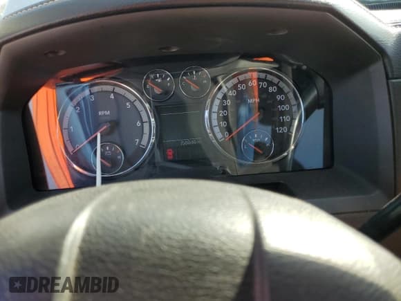 ✅ 2010 Dodge 1500 SLT • VIN: 1D7RB1CT6AS101682 • Lot: 43105495. Wystawiony na Copart z przebiegiem 158 848 mil. Bezpłatny archiwum sprzedaży aukcyjnych z USA i szczegółowy raport historii pojazdu na DreamBid. Zdjęcie 9.