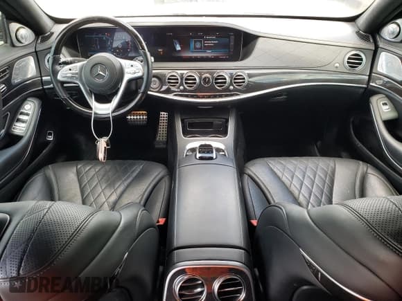 ✅ 2019 Mercedes-Benz S 560 • VIN: WDDUG8DB8KA445063 • Lot: 72096605. Listed on Copart with 50,708 mi. Free auction sales archive from the USA and detailed vehicle history report at DreamBid. Image 8.