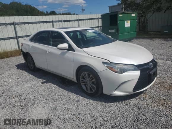2017 Toyota Camry XLE with VIN 4T1BF1FK7HU304528, listed as a Copart auction lot 84546315 with 98,319 mi miles and Salvage title. Bid and sale history available at DreamBid. Image 4.