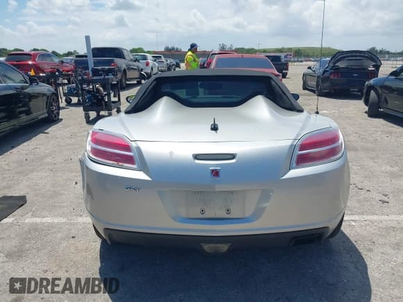 ✅ 2008 Saturn Sky • VIN: 1G8MC35BX8Y128872 • Лот: 42152153. Опубликован ранее на IAAI с пробегом 62 022 миль. Бесплатный доступ к архиву аукционных продаж из США и подробный отчёт об истории автомобиля на DreamBid. Изображение 16.