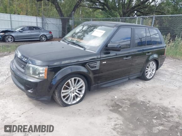 ✅ 2011 Land Rover Range Rover Sport HSE Lux • VIN: SALSK2D42BA292056 • Lot: 43423169. Listed on IAAI with 139,061 mi. Free auction sales archive from the USA and detailed vehicle history report at DreamBid. Image 2.