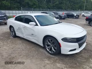 ✅ 2017 Dodge Charger SXT • VIN: 2C3CDXHG9HH515554 • Lot: 43016140. Wystawiony na IAAI z przebiegiem 117 808 mil. Bezpłatny archiwum sprzedaży aukcyjnych z USA i szczegółowy raport historii pojazdu na DreamBid. Zdjęcie 1.