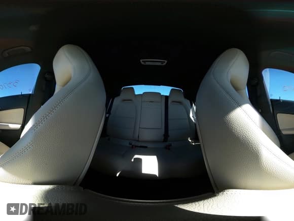 ✅ 2016 Mercedes-Benz CLA 250 • VIN: WDDSJ4GB5GN344639 • Lot: 43413370. Listed on IAAI with 79,434 mi. Free auction sales archive from the USA and detailed vehicle history report at DreamBid. Image 18.