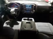 ✅ 2018 Chevrolet Silverado 1500 LT • VIN: 3GCUKREC1JG634532 • Lot: 91496155. Wystawiony na Copart z przebiegiem 133 104 mil. Bezpłatny archiwum sprzedaży aukcyjnych z USA i szczegółowy raport historii pojazdu na DreamBid. Zdjęcie 8.